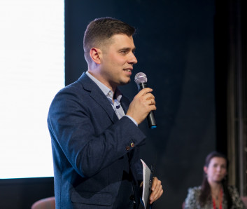 Юрий Вайсман, Artics Internet Solutions