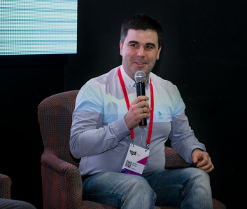 Денис Елкин, Едадил